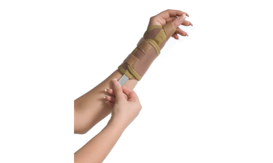Бандаж на променезап'ястковий суглоб з фіксацією пальця 8552 Med textile